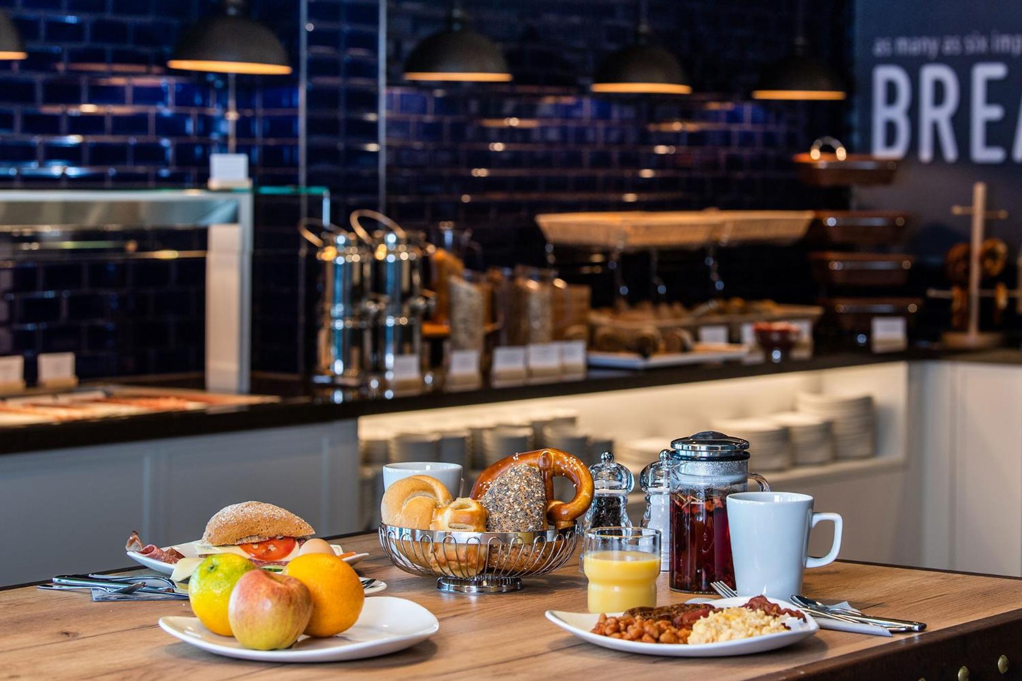 Premier Inn Leipzig City Hahnekamm Eksteriør billede